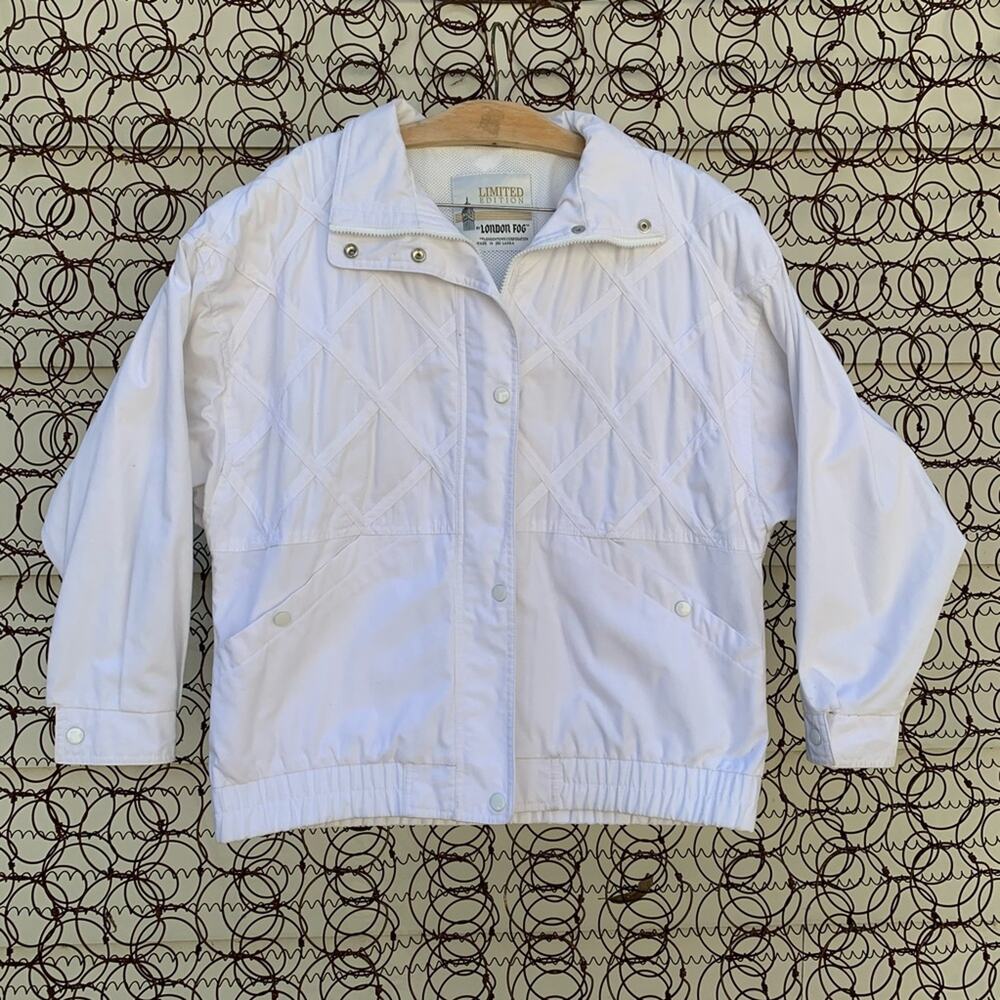 Vintage 90s London Fog white lattice front bomber jacket
